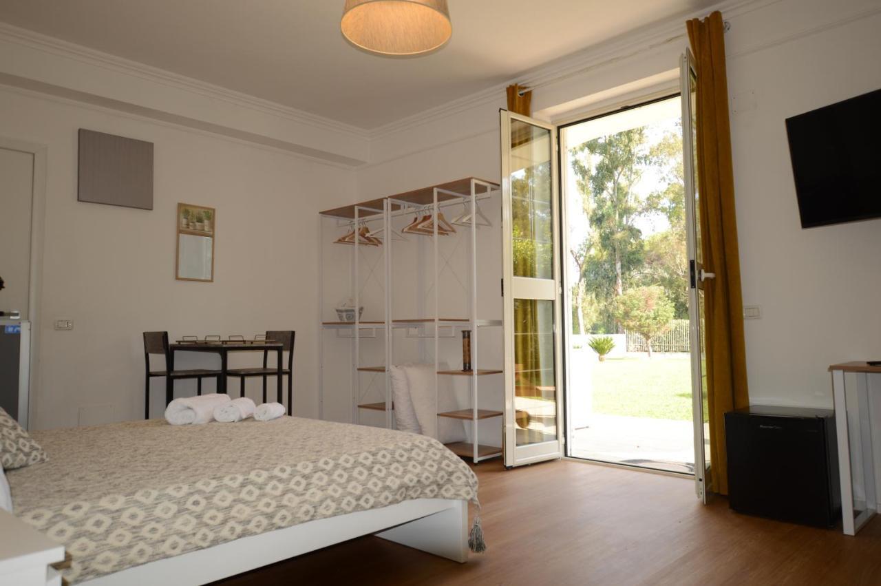 Casa Blanca B&B Латина Екстер'єр фото