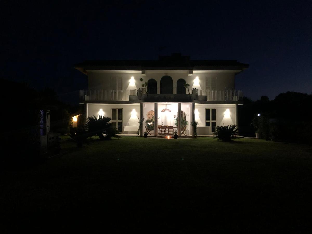 Casa Blanca B&B Латина Екстер'єр фото